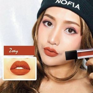 Long lasting Matte Lipstick #6 ZOEY